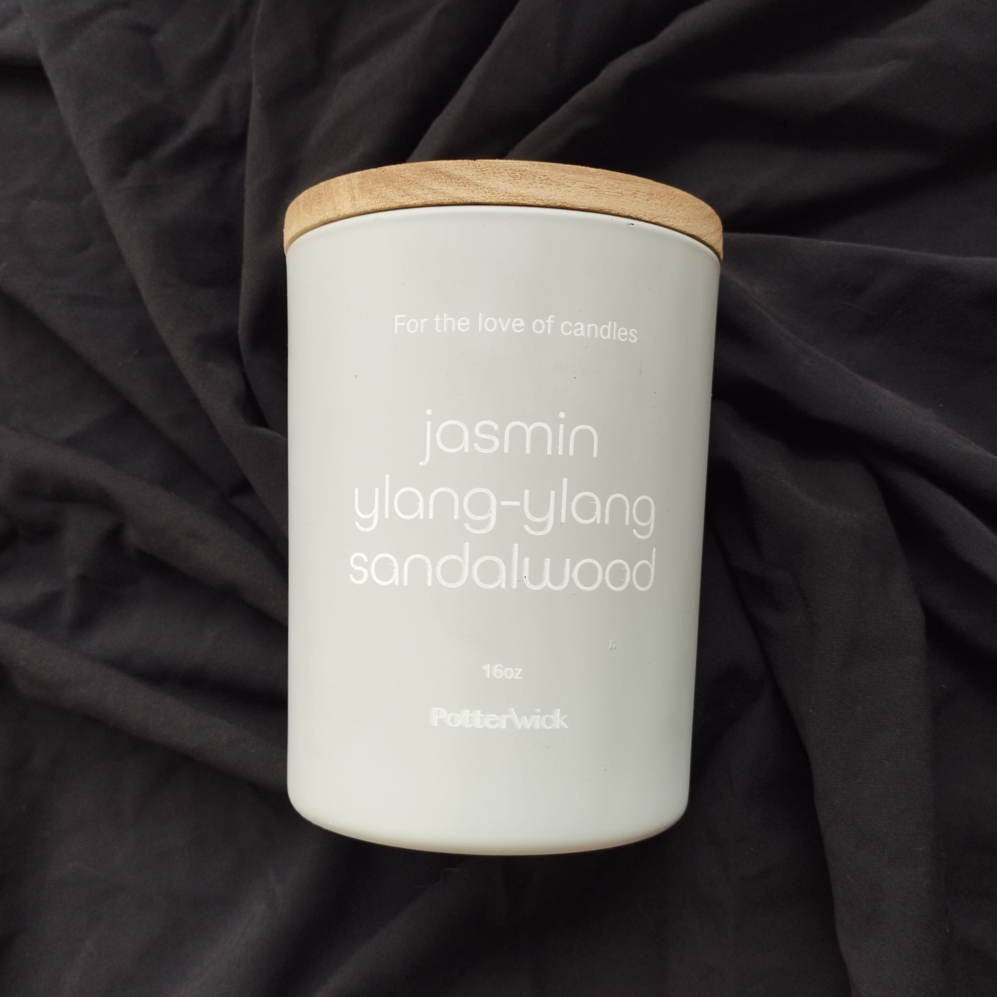Jasmin ylang ylang sandalwood
